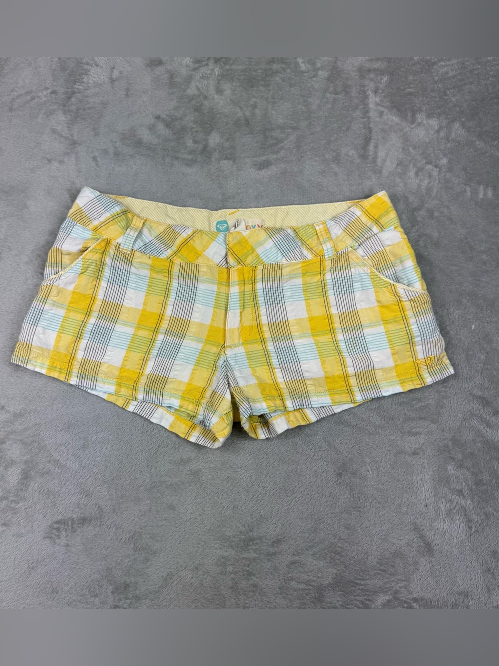 Vintage Roxy plaid shorts sz 9 juniors